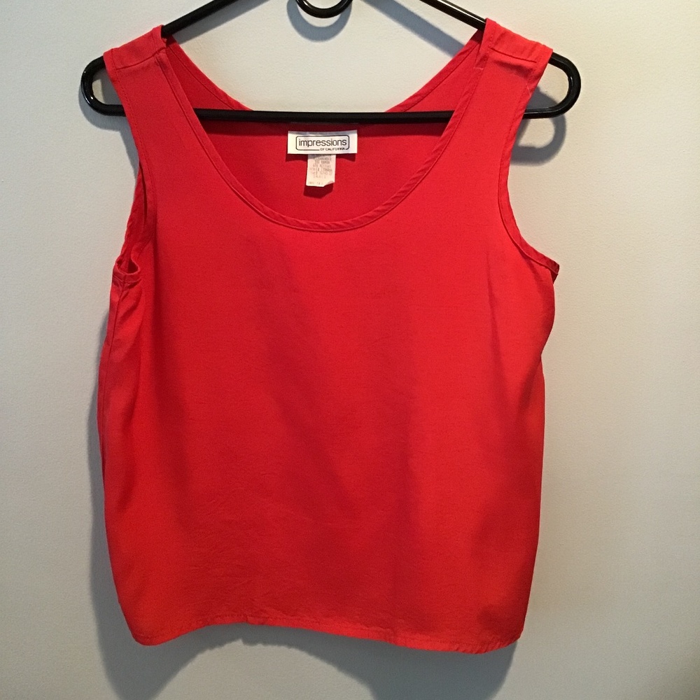 Impressions of California Red Tank Top Small